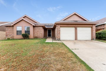 6427 Woodstream Trail Fort Worth, TX 76133